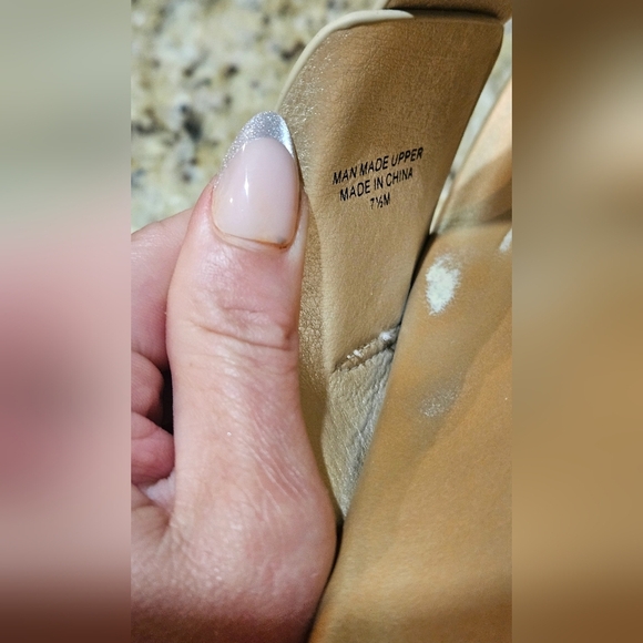 J/SLIDES Rosey 40MM Metallic Chunky Platform Sandals In Gold. Size 7.5 - Picture 12 of 16